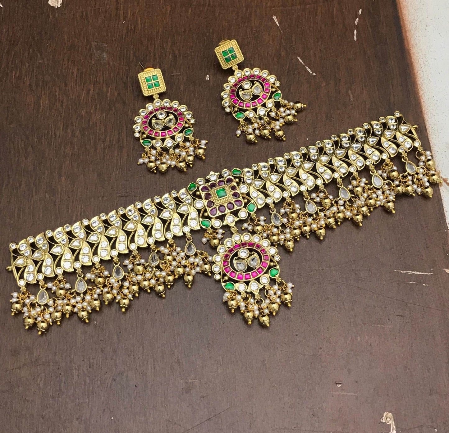 Premium Matt withJaadu Kundan Stones Bridal Choker