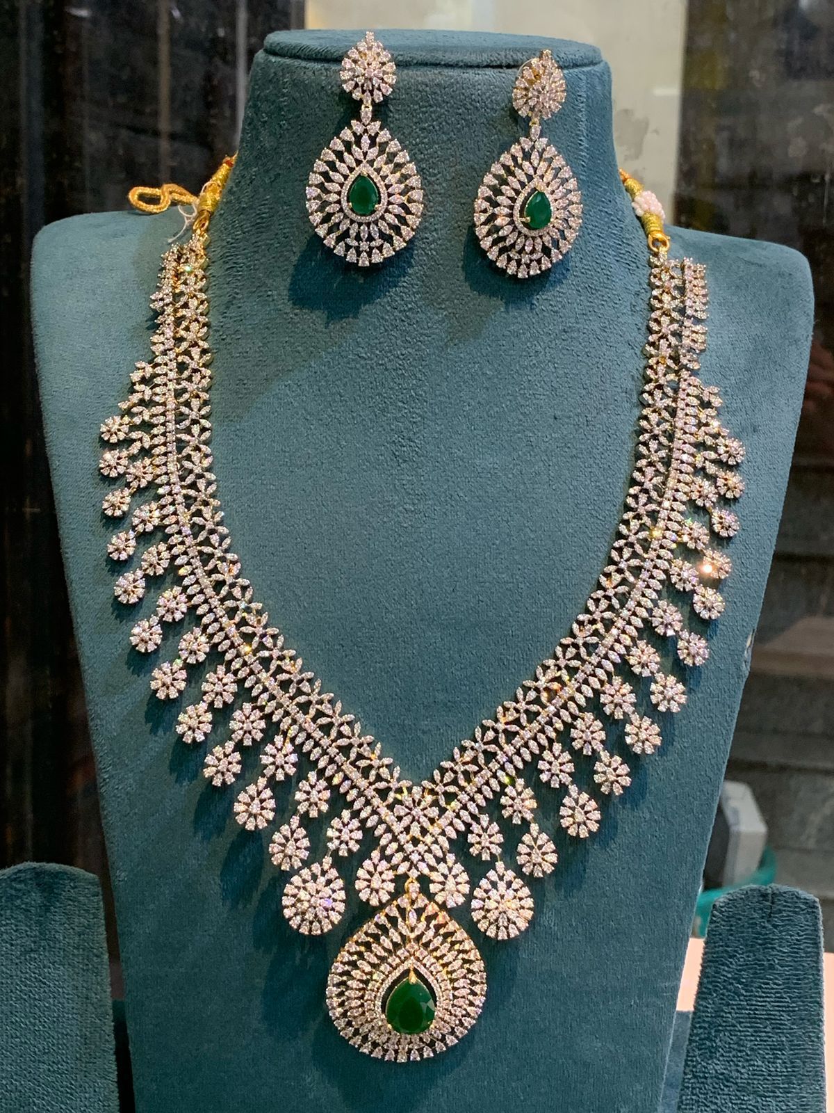 American Diamond Stones Haram