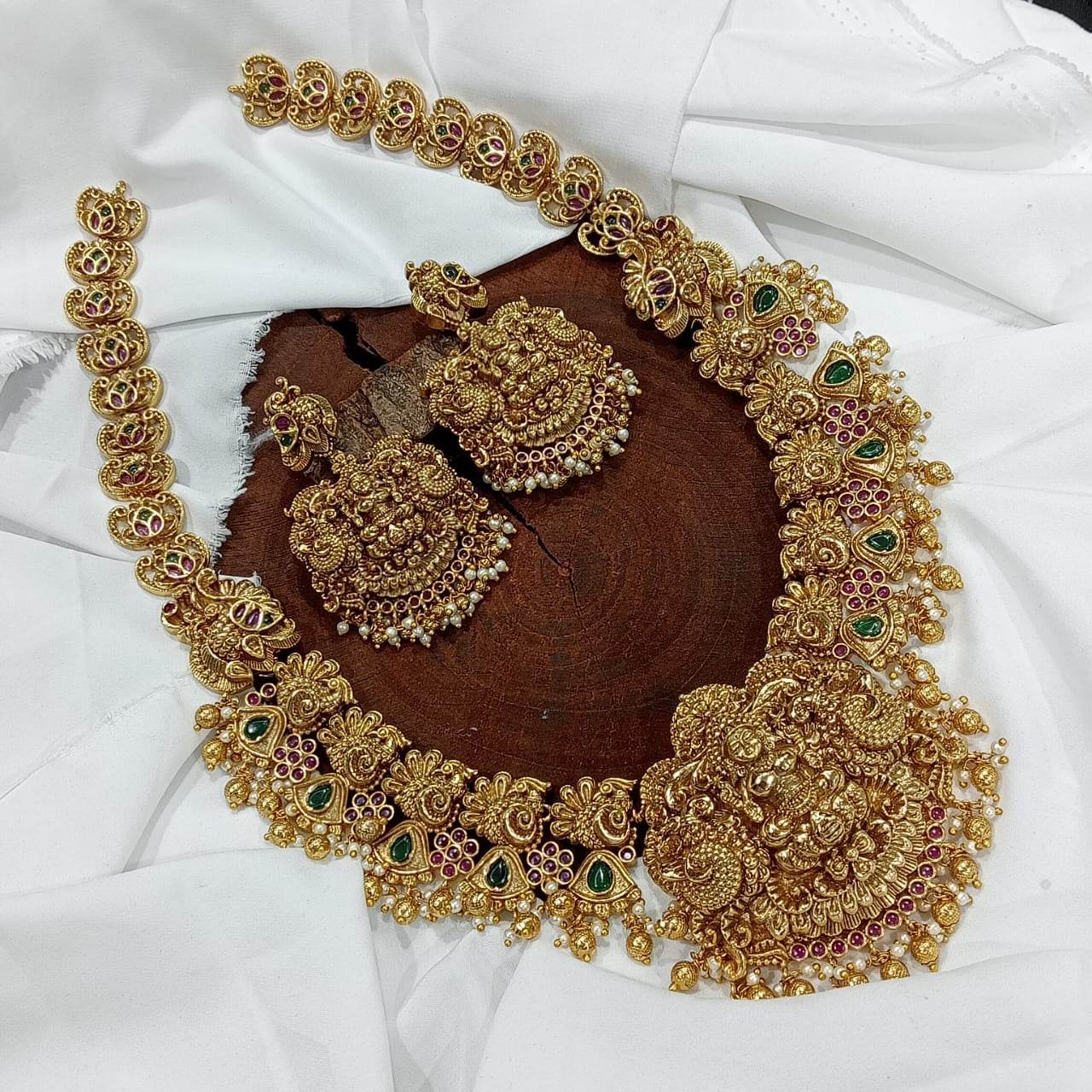 Nakshi Work with Kempu Stones Bridal Haram - Nakshatra Jewels