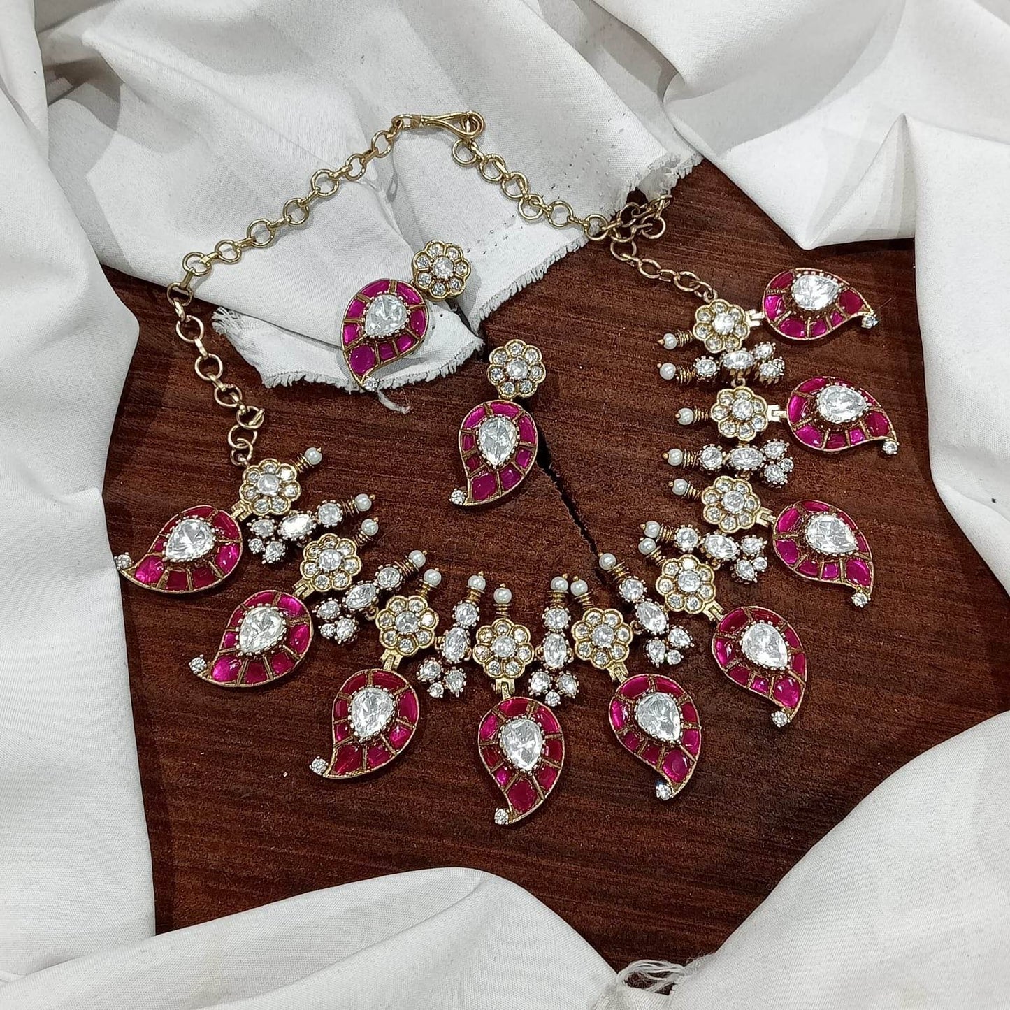 Moissanite Stones with Kundan Stones Bridal Necklace - Nakshatra Jewels