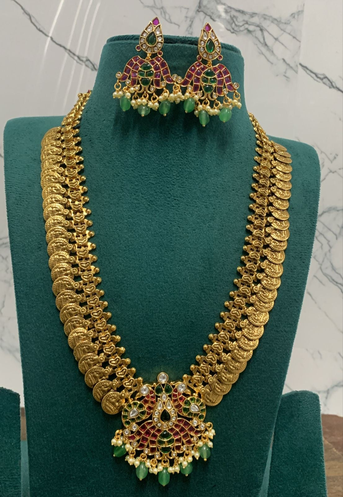 Nakshi Work Kasu Haram with Kundan Stones Pendent
