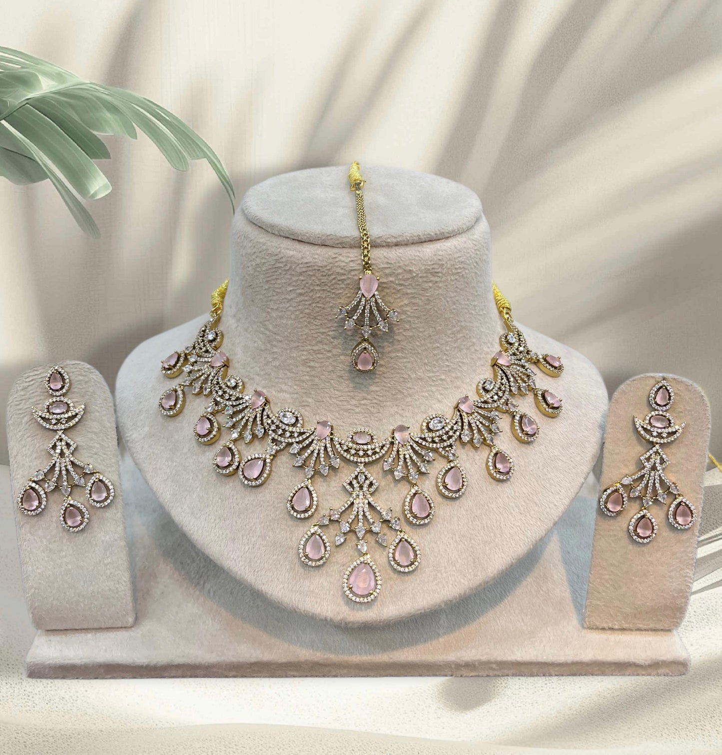 Victorian Polish AD Stones Necklace