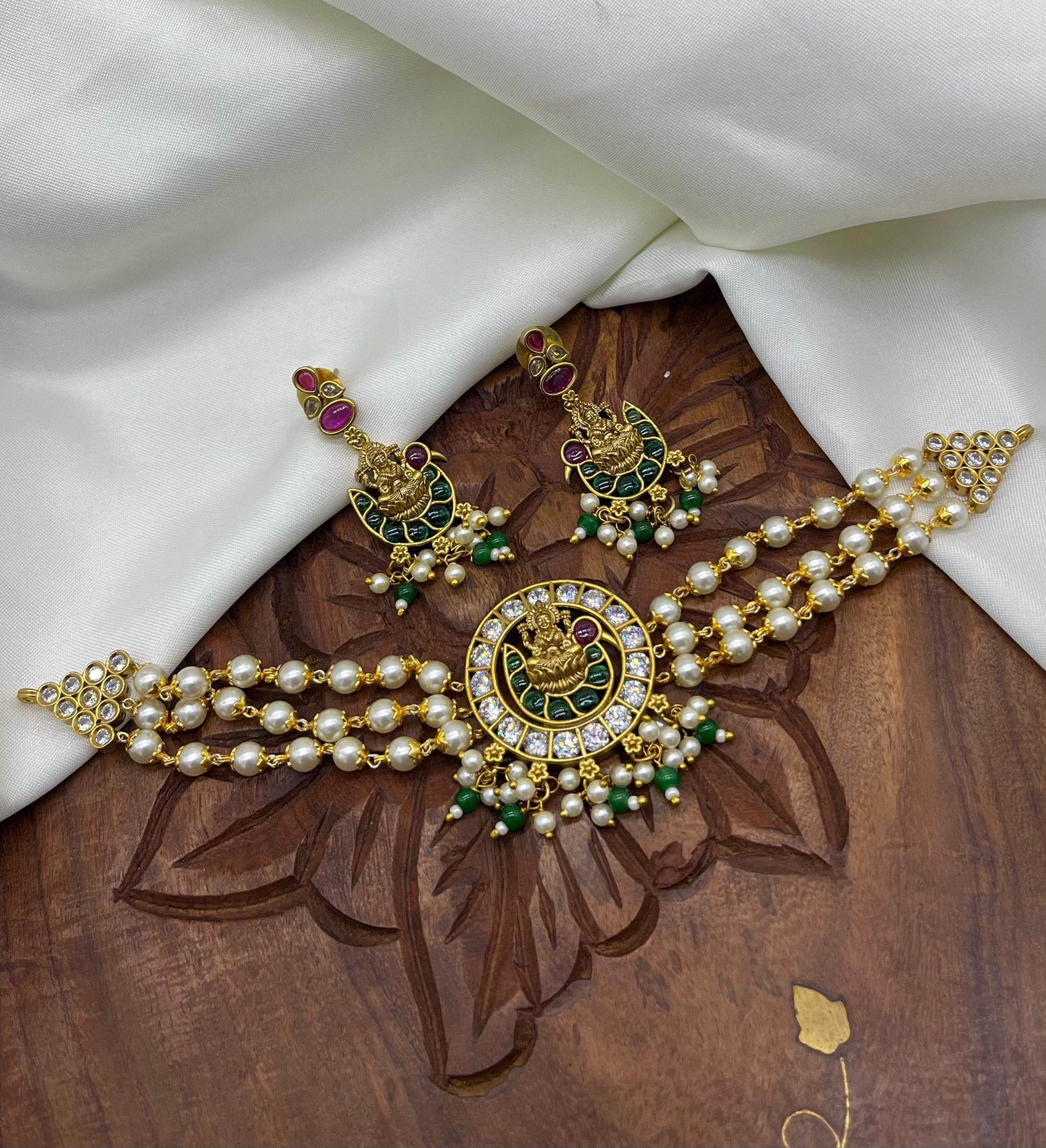 Premium Matt with Kempu Stones Choker - Nakshatra Jewels