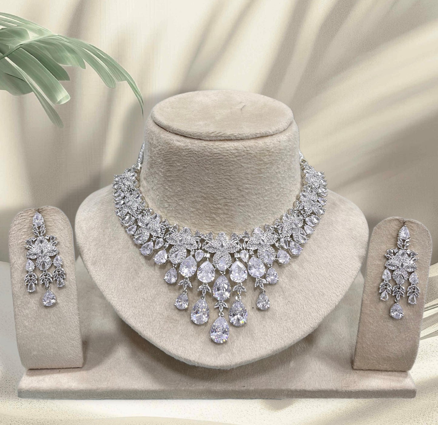 AD Stones Necklace (Silver Polish)