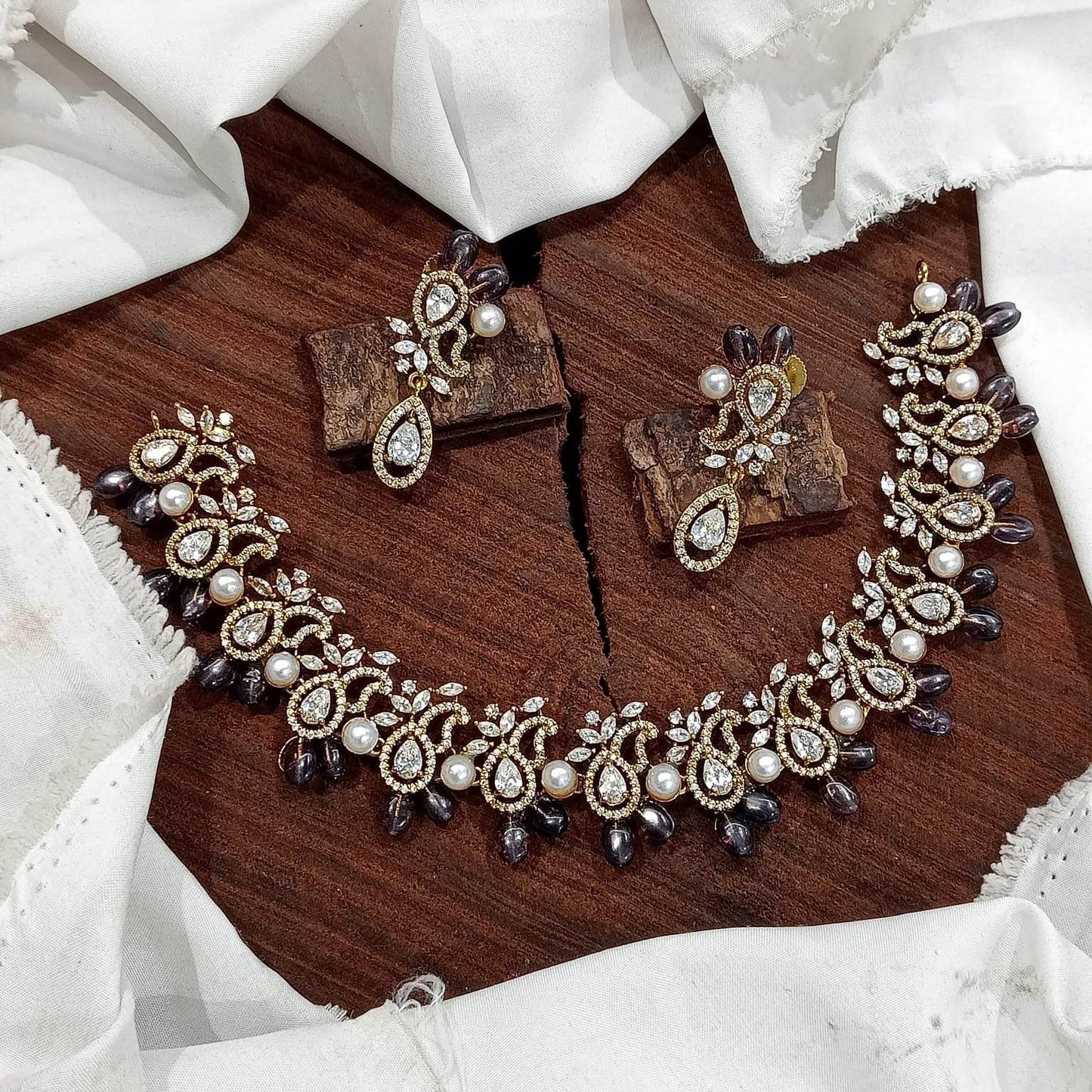 Victorian Polish AD Stones Necklace - Nakshatra Jewels