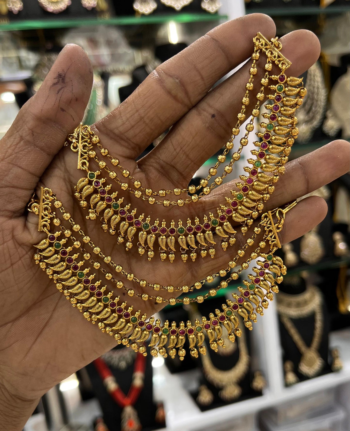 Premium Matt with Kempu Stones Ear Chains