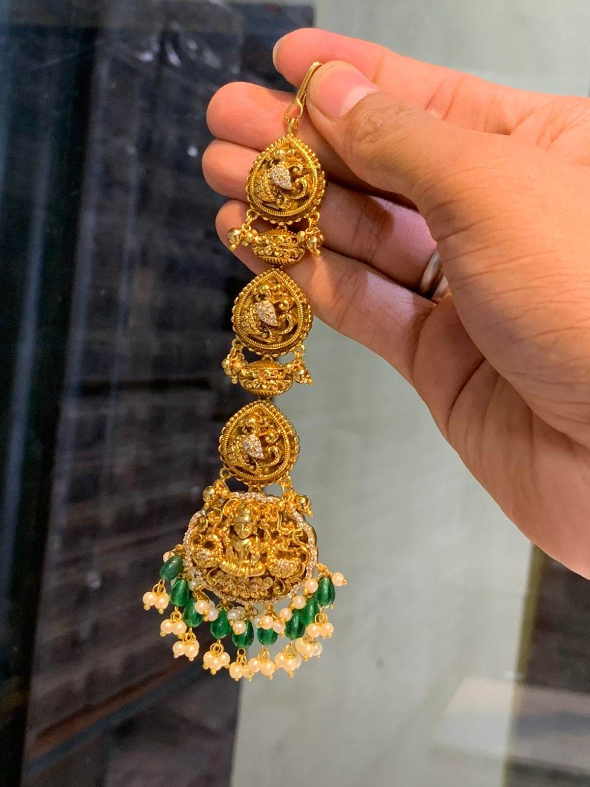 Nagasi work with Kempu Stones Tikka - Nakshatra Jewels