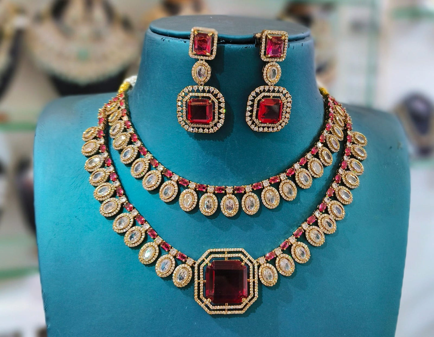 Victorian Polish AD Stones Layer Necklace