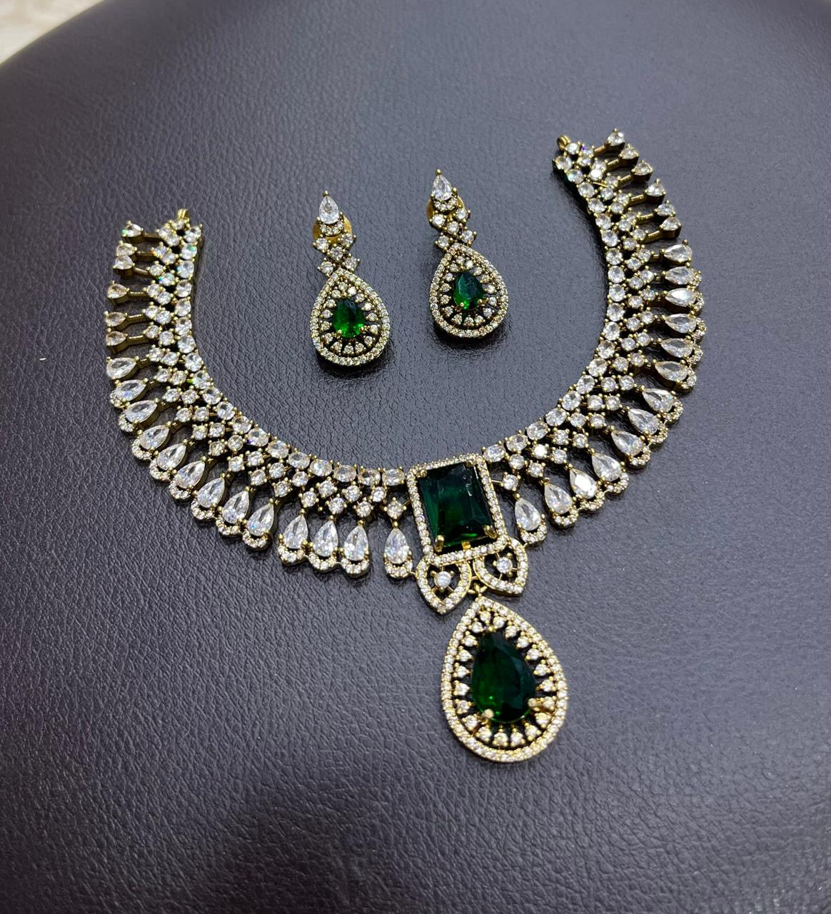 Victorian Polish AD Stones Necklace