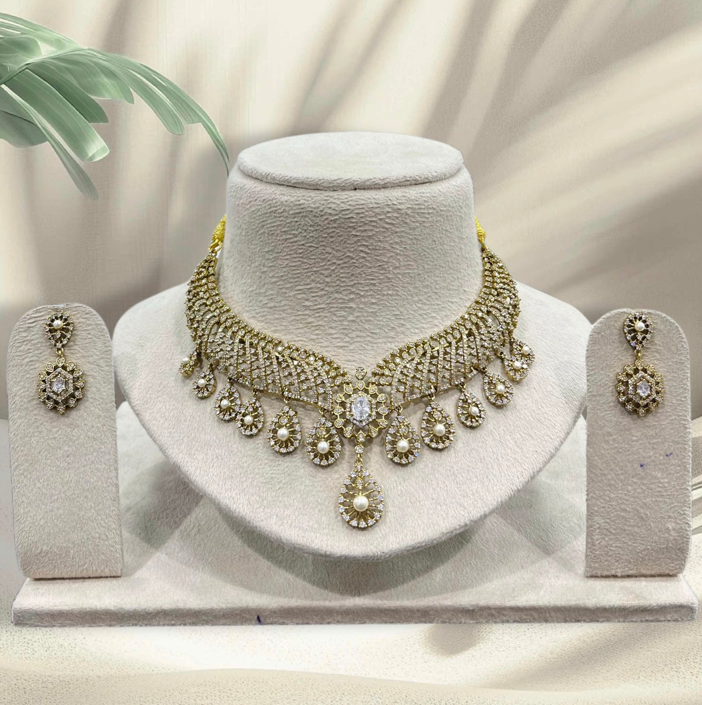 Victorian Polish AD Stones Necklace
