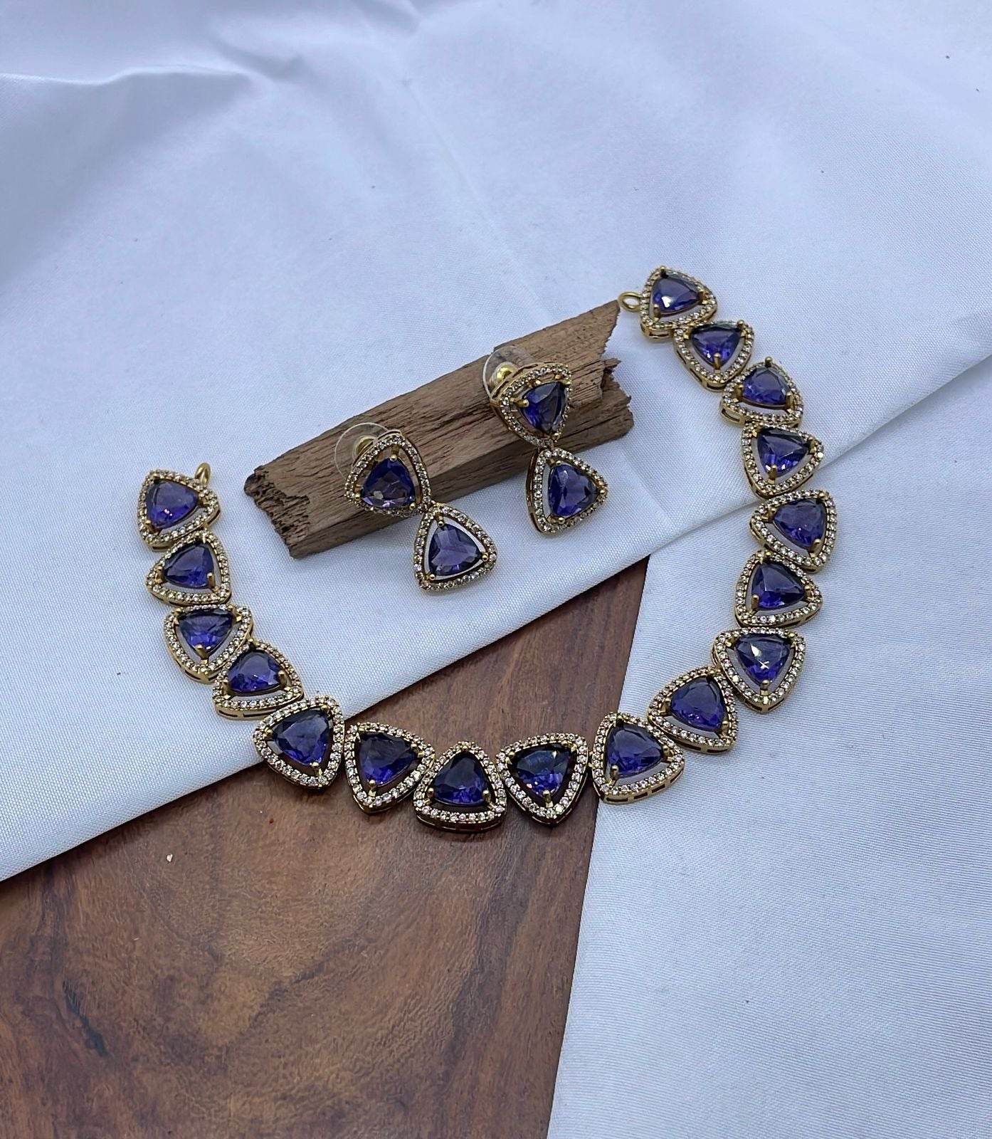 Victorian Polish AD Stones Necklace - Nakshatra Jewels