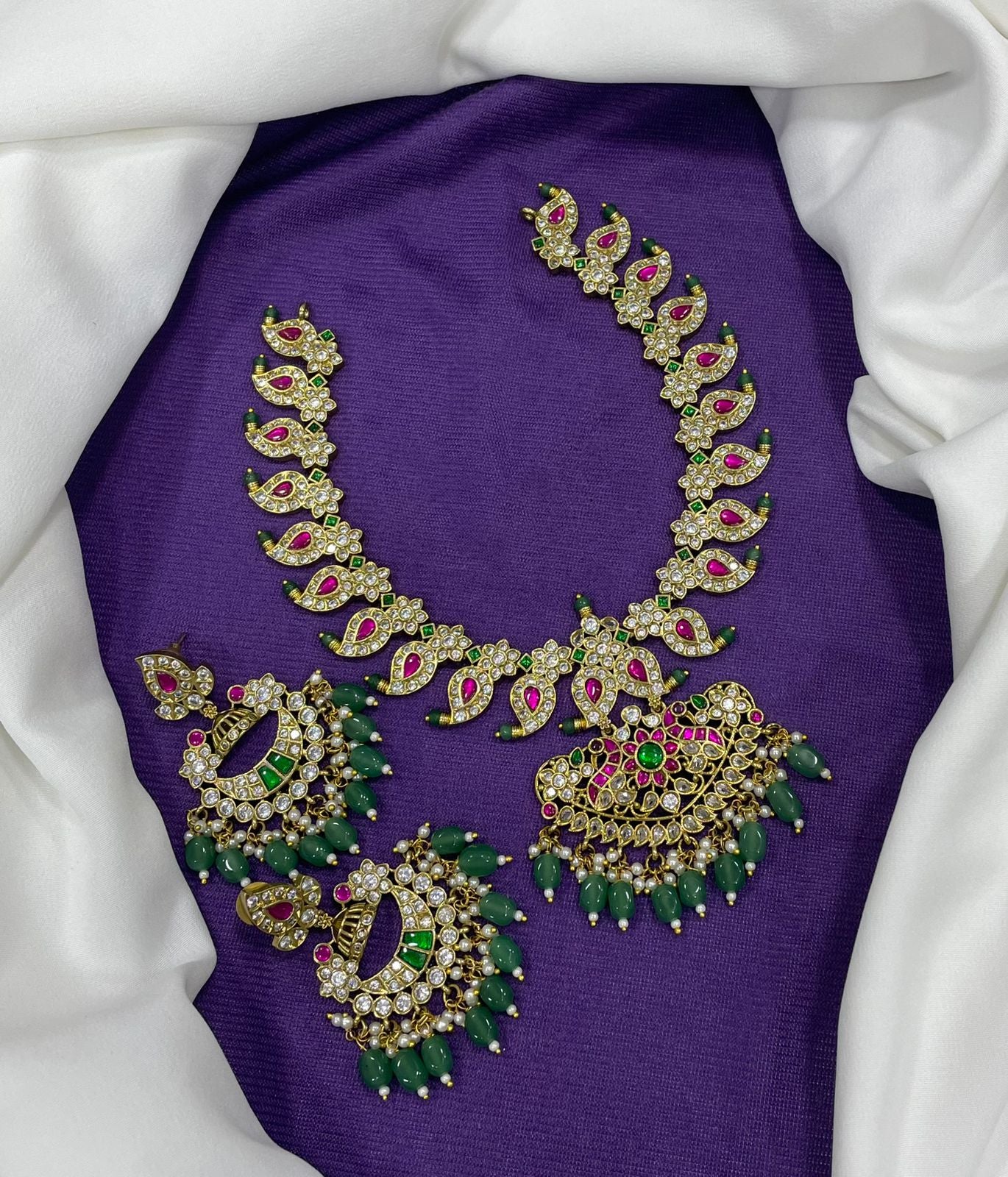 Jaadu Kundan Stones Bridal Necklace