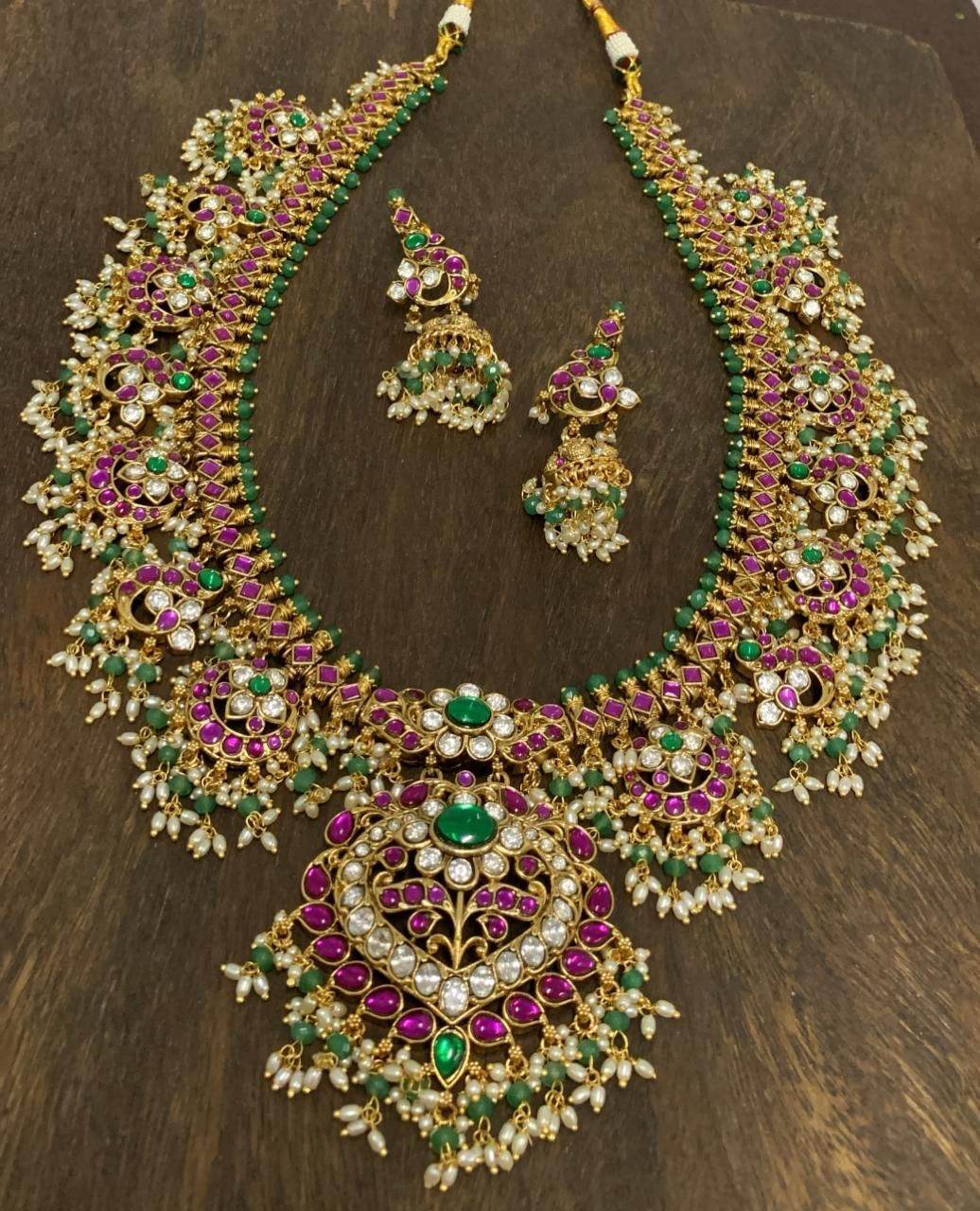 Jaadu Kundan Stones Whith Guttapusal Bridal Haram - Nakshatra Jewels