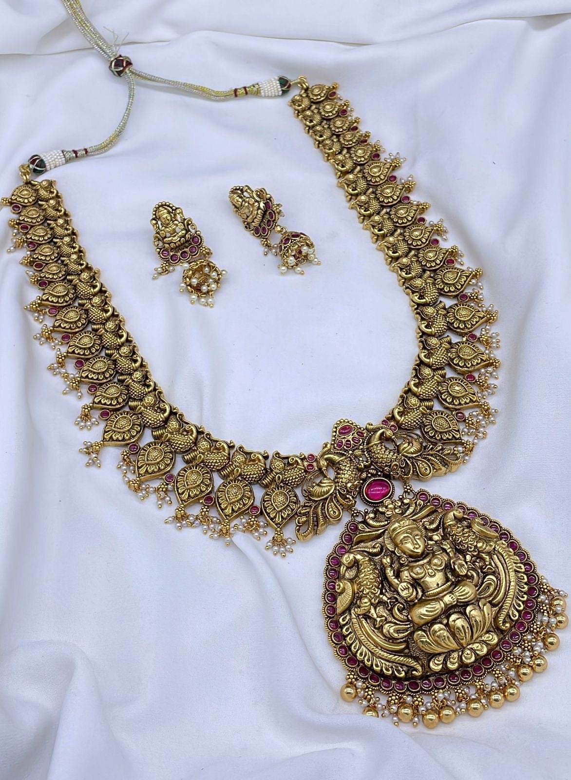 Nakshi Work with Kempu Stones Bridal Haram