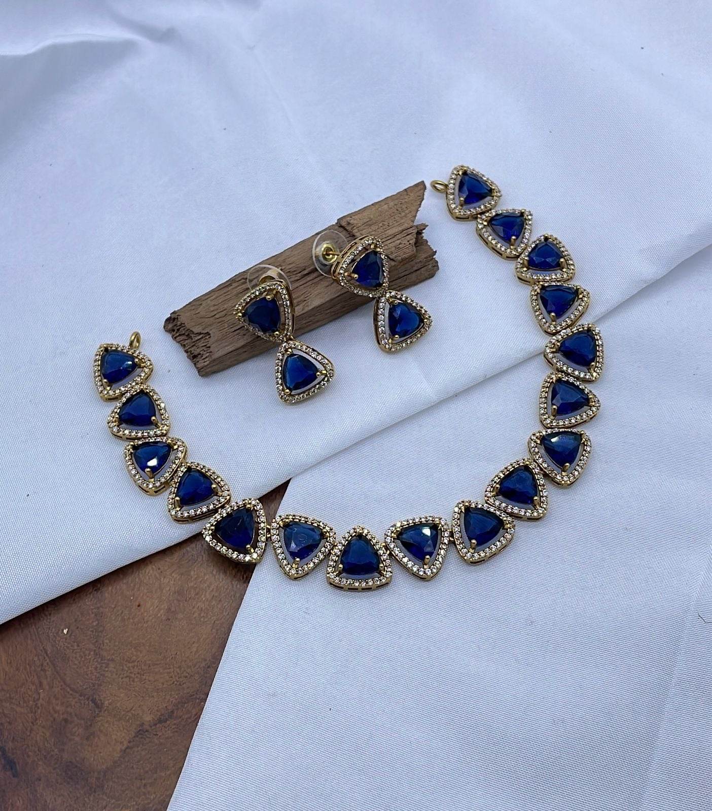 Victorian Polish AD Stones Necklace - Nakshatra Jewels