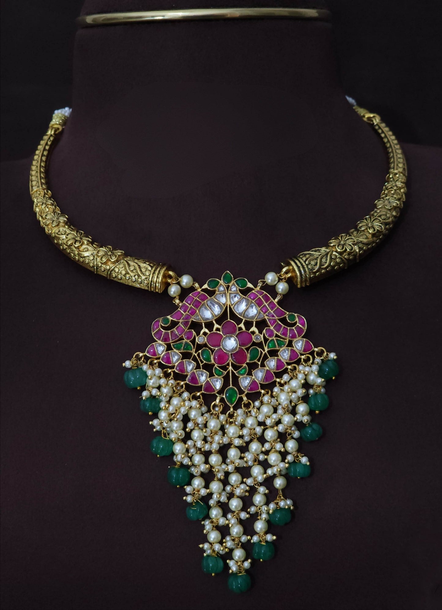 Jaadu Kundan Stones Pendent With Kante - Nakshatra Jewels
