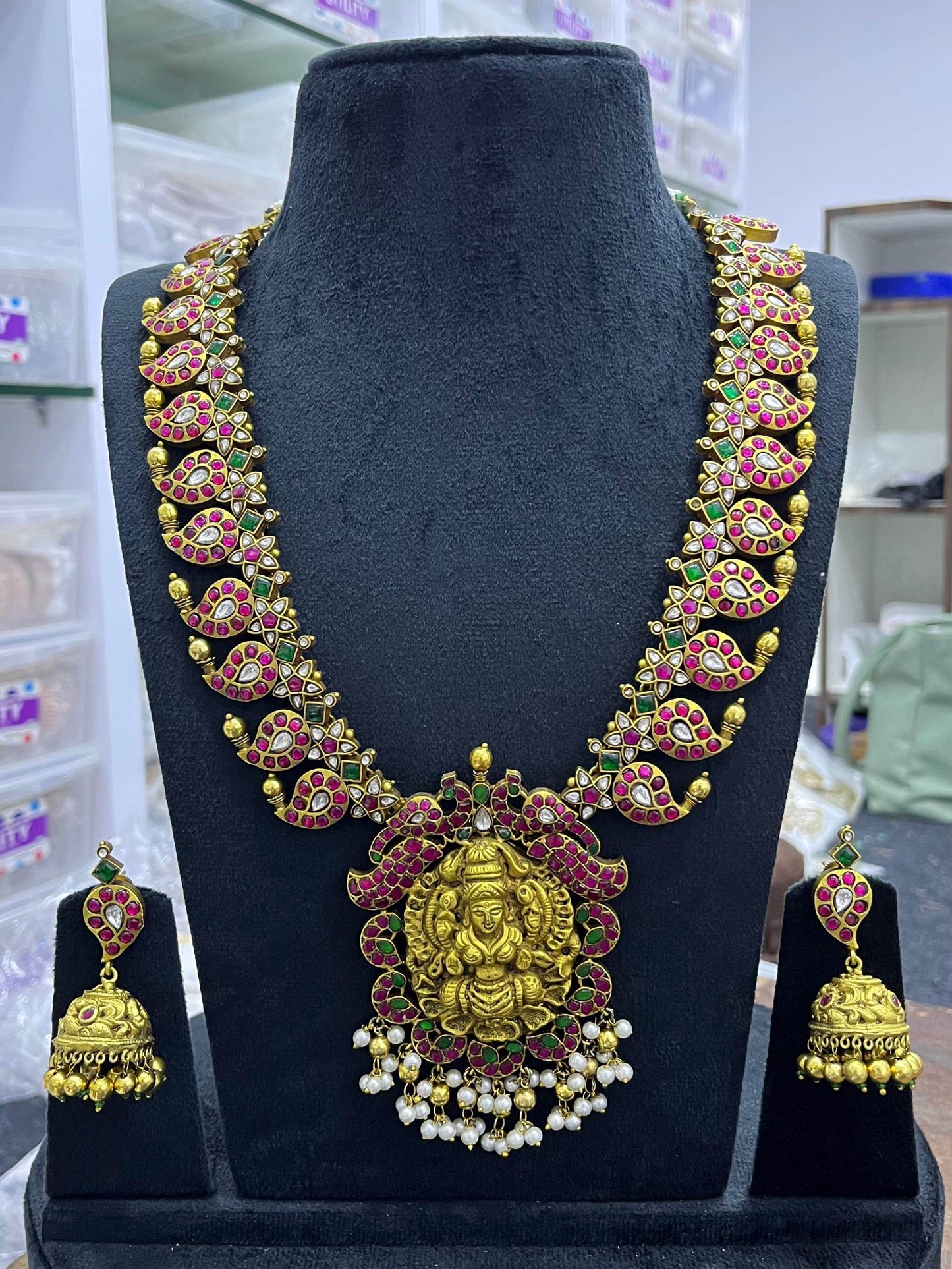 Jadau Kundan Stones Bridal Haram - Nakshatra Jewels