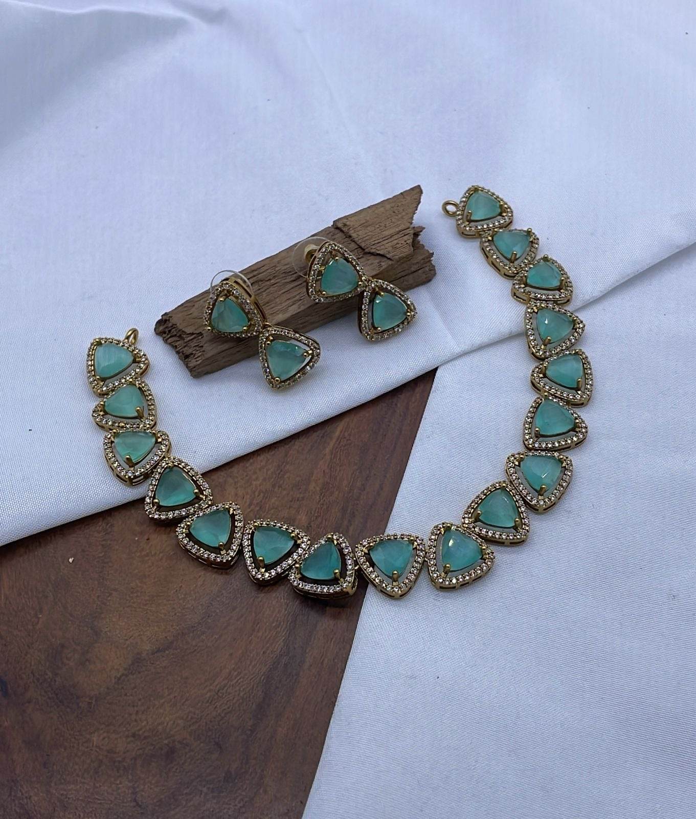 Victorian Polish AD Stones Necklace - Nakshatra Jewels