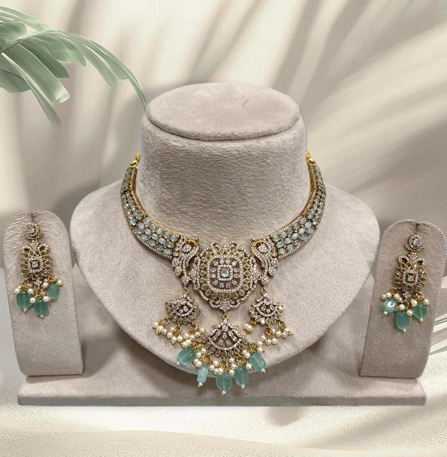 Victorian Polish with AD Stones Neck Set