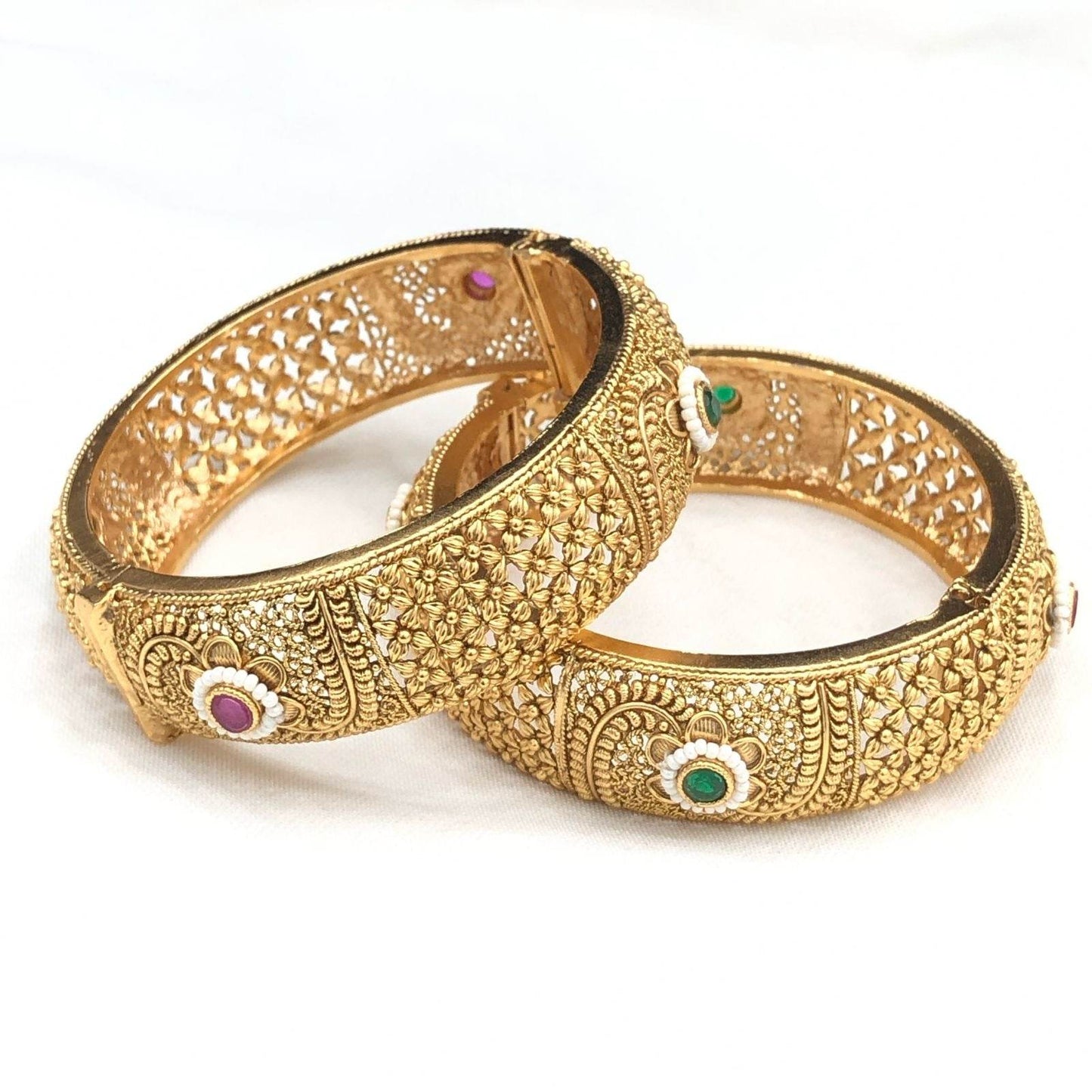 Premium Matt with Kempu Stones Bangles - Nakshatra Jewels