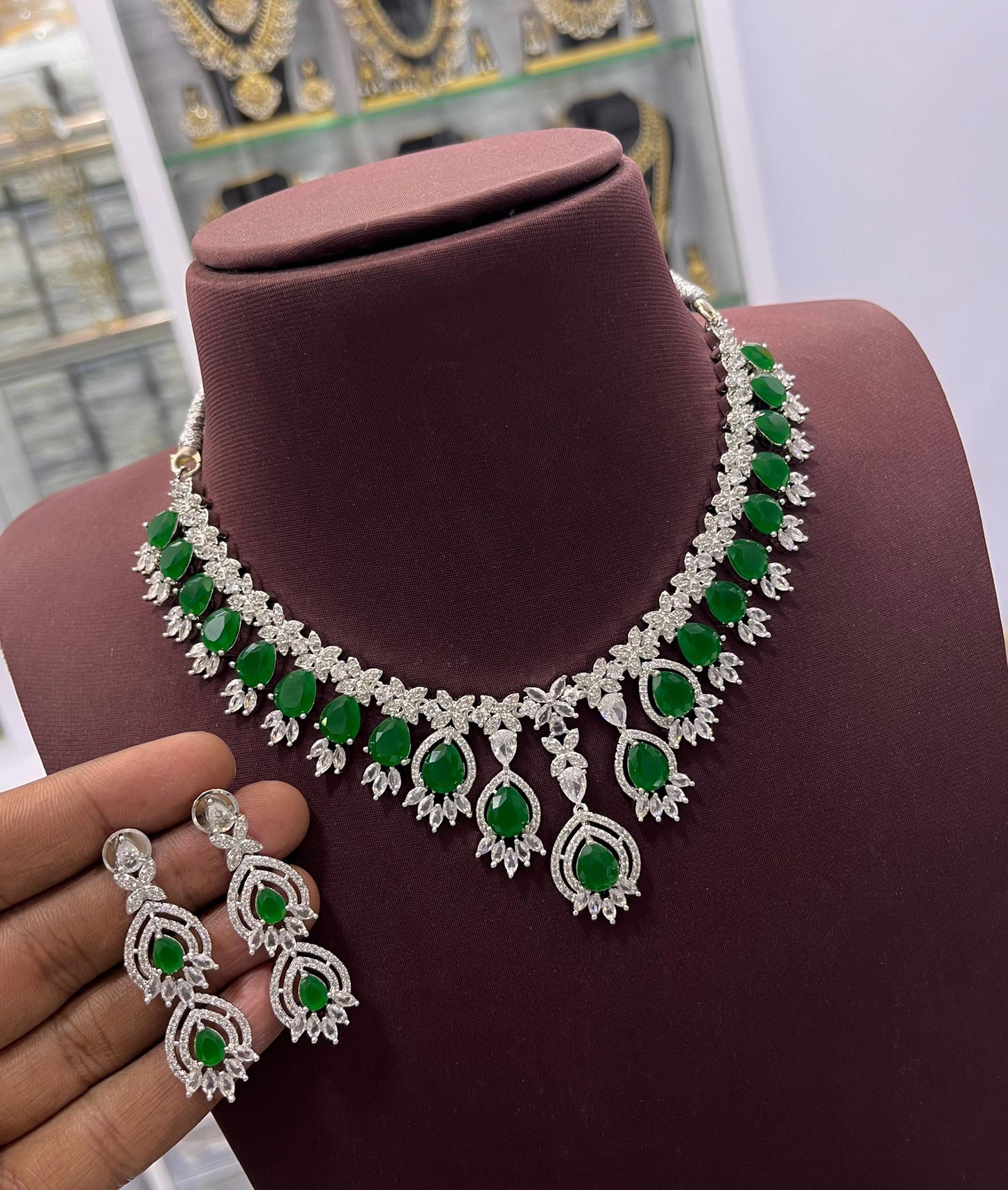 AD Stones Necklace (Silver Polish)