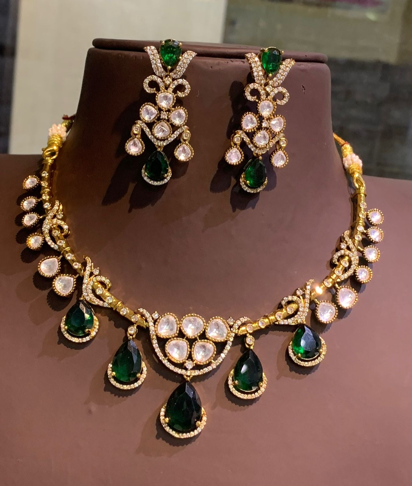 Mossianite Stones Necklace