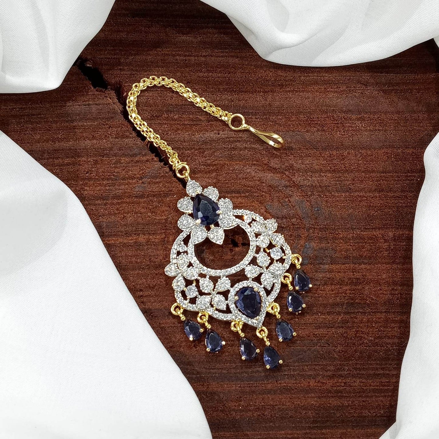 AD Stones Tikka - Nakshatra Jewels