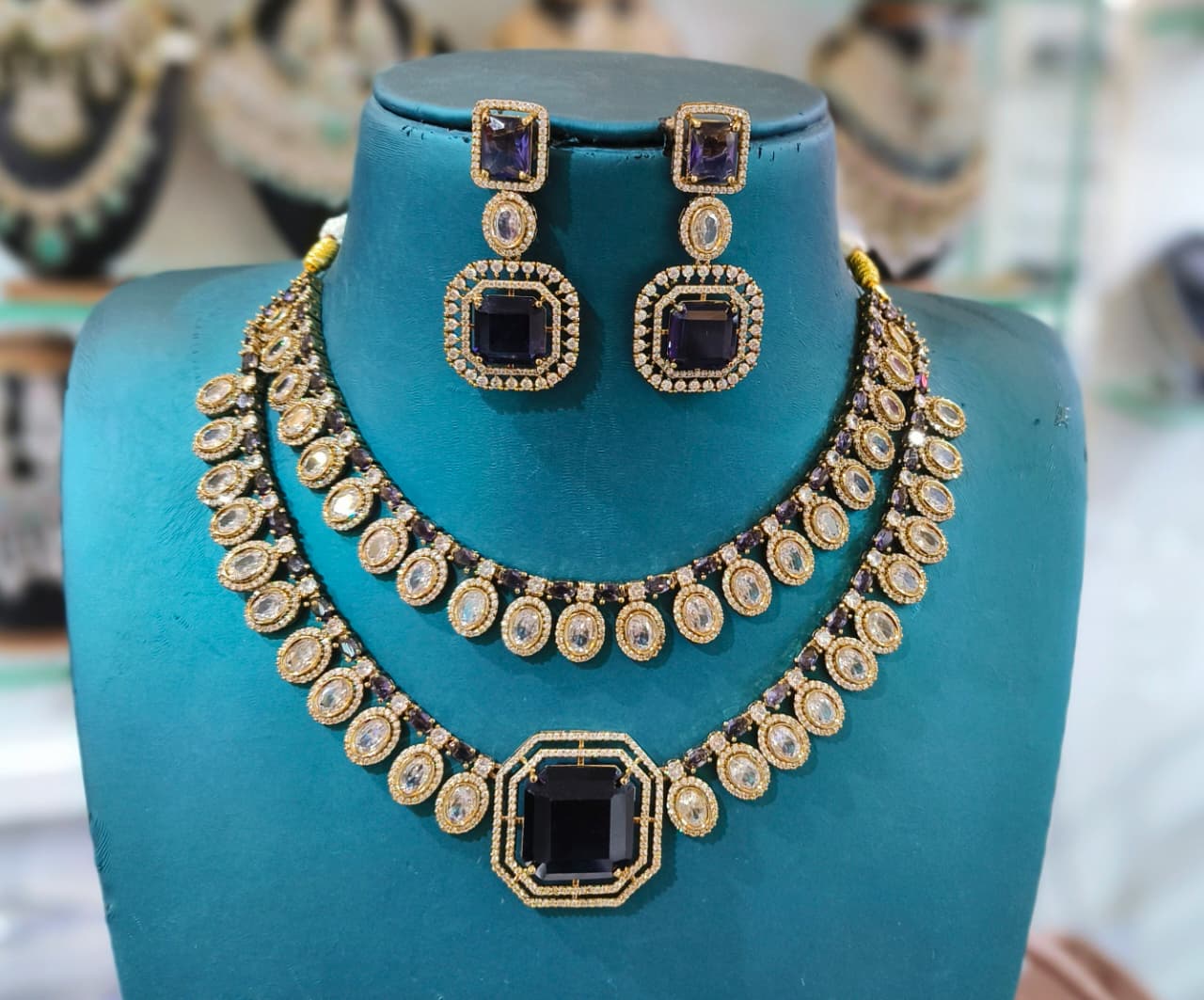 Victorian Polish AD Stones Layer Necklace