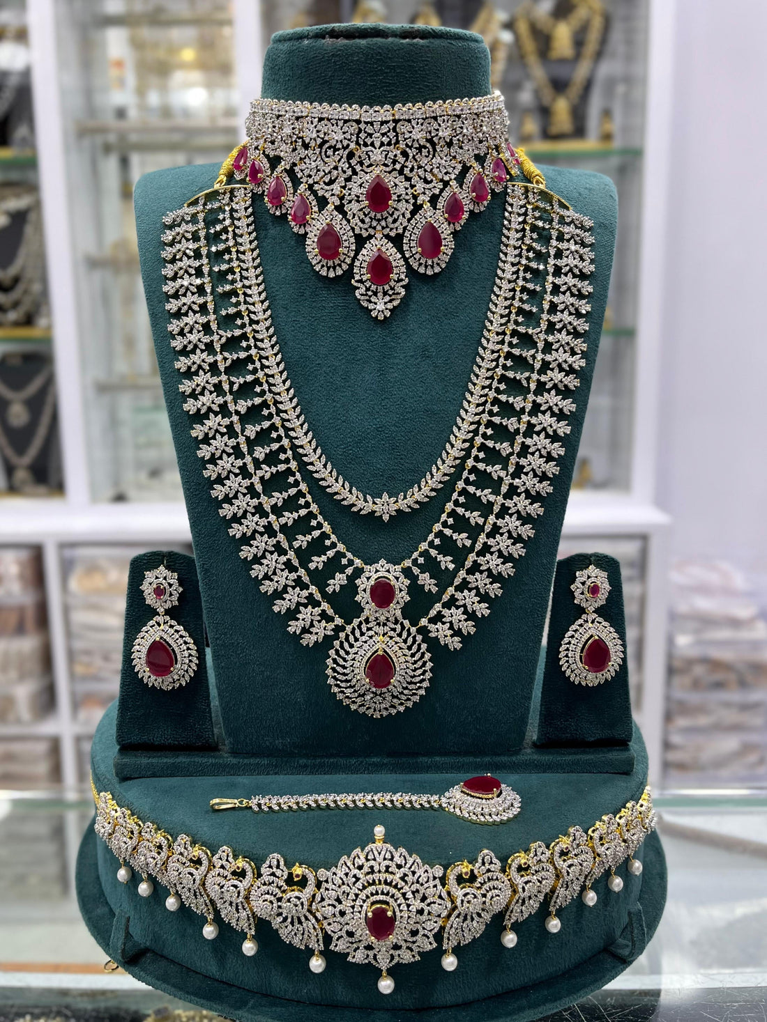10 Ongoing Head Turning Trends Of American Diamond Jewellery In 2025 - Nakshatra Jewels