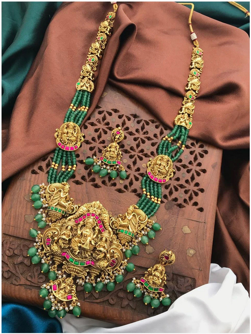 Beaded Jewelry: A Buyer's Choice And Styling Hacks - Nakshatra Jewels