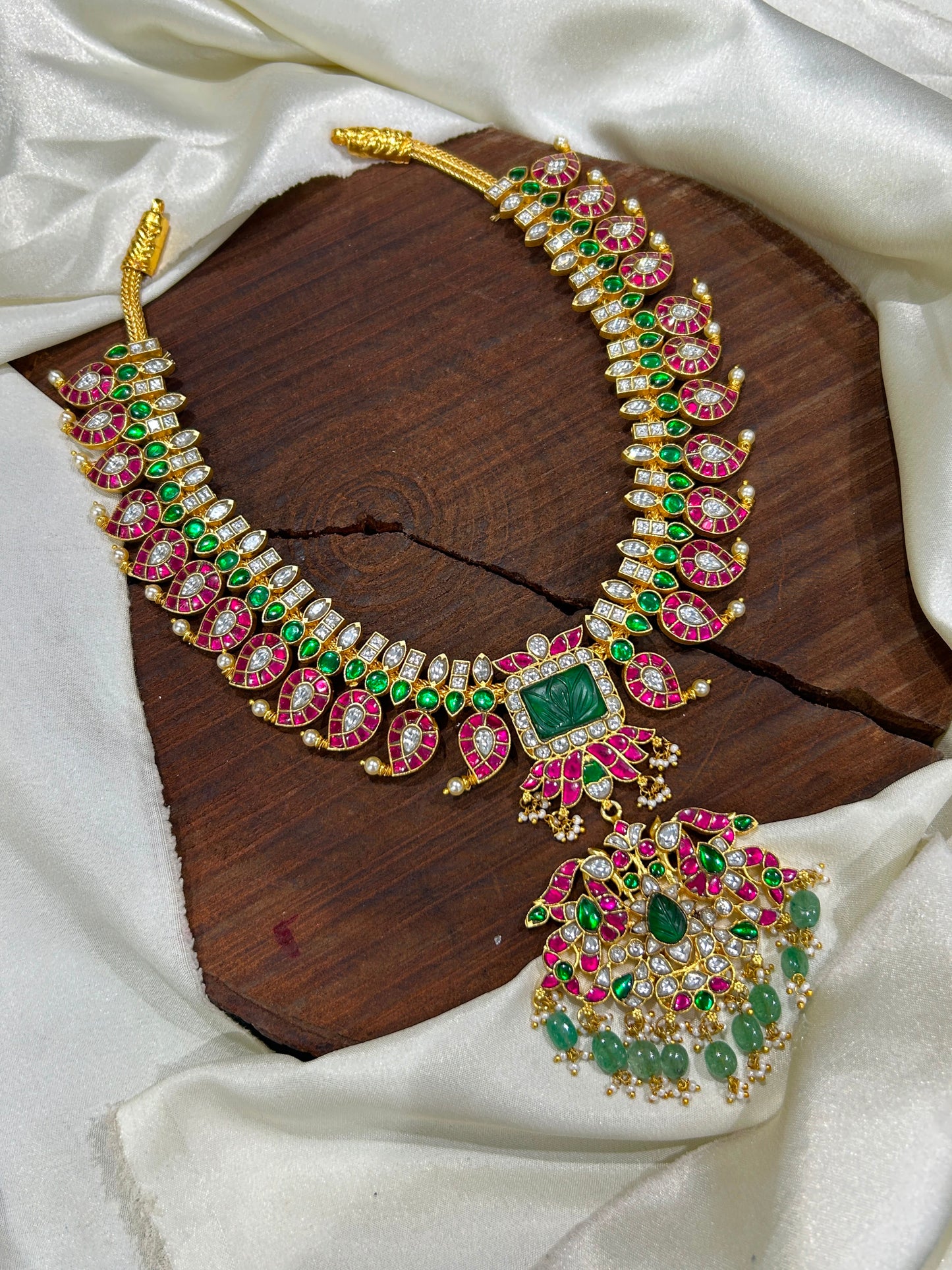 Jaadu Kundan Stones Bridal Medium Haram
