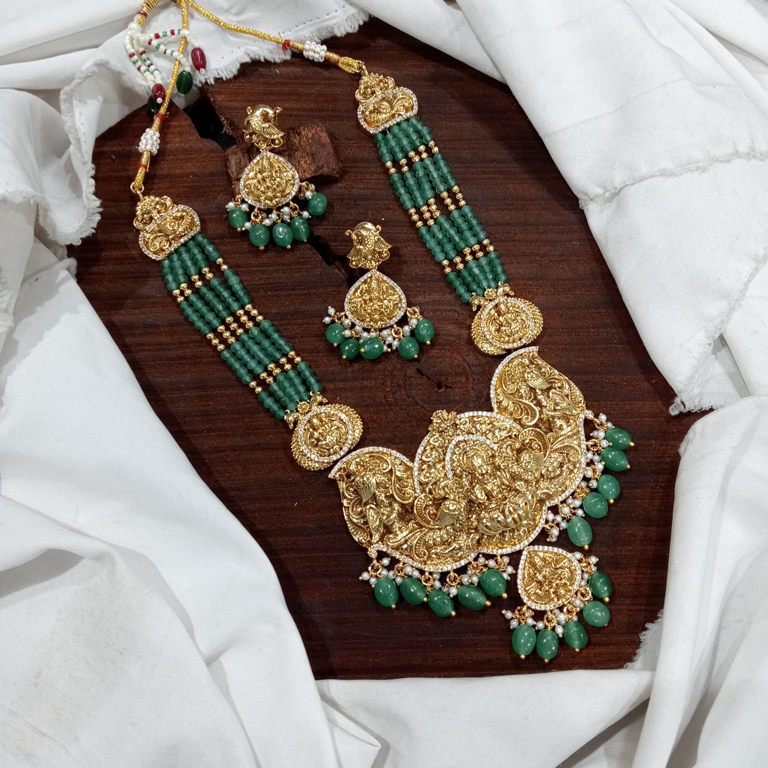 Nakshi Work Bridal Pendent with Beads Necklace