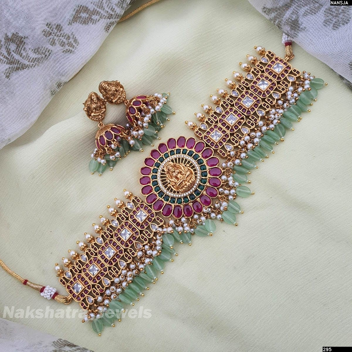 Premium Matt with Kempu Stones Bridal Choker