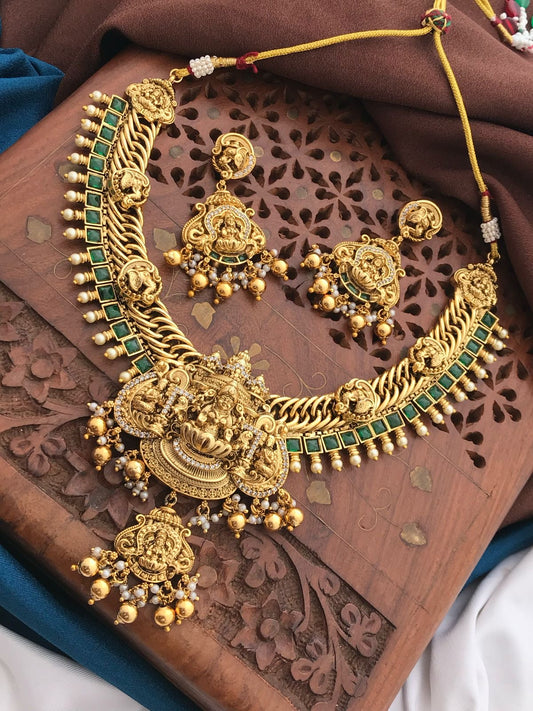 Nakshi Work with Kempu Stones Necklace