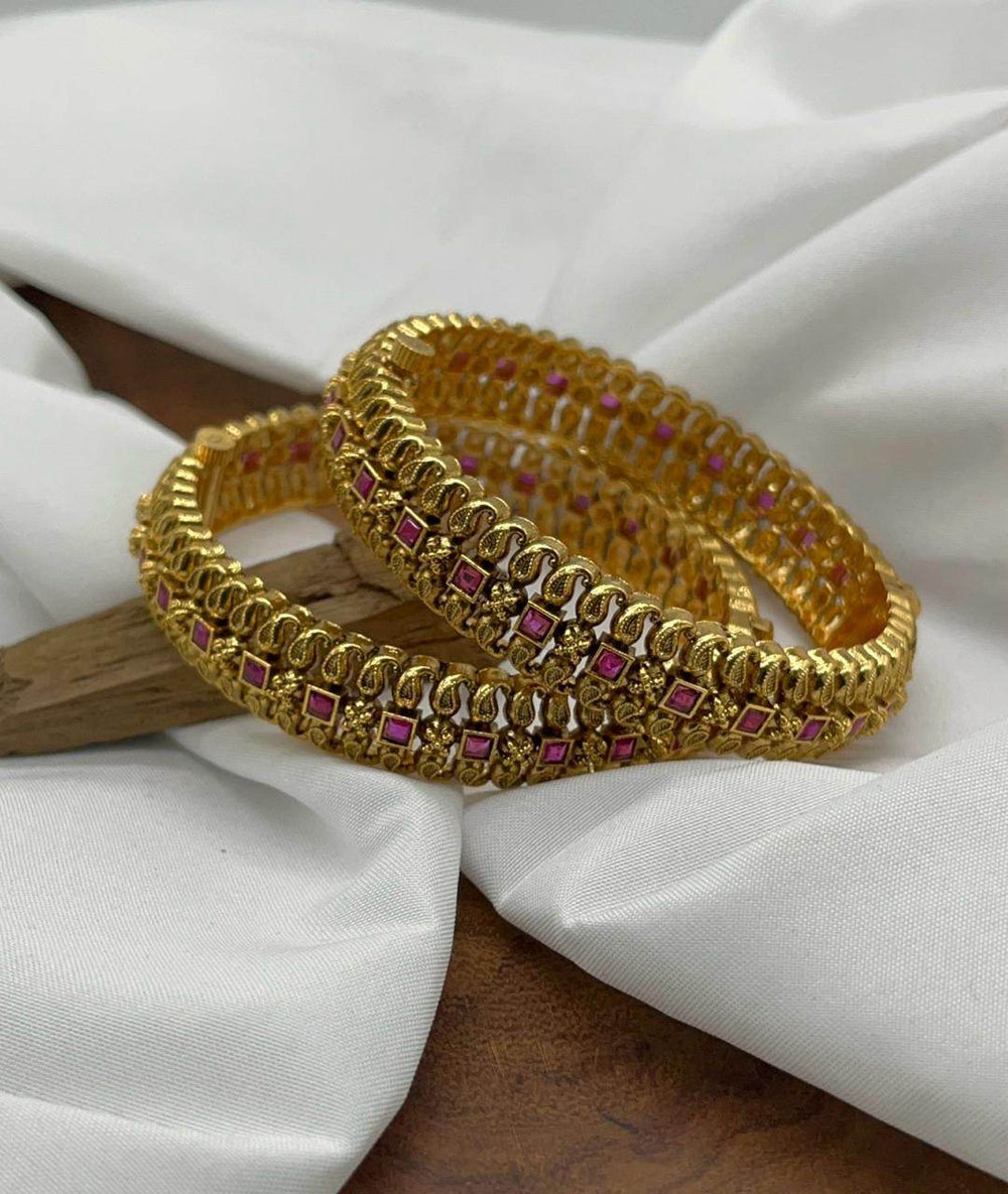Premium Matt with Kempu Stone Bangles - Nakshatra Jewels