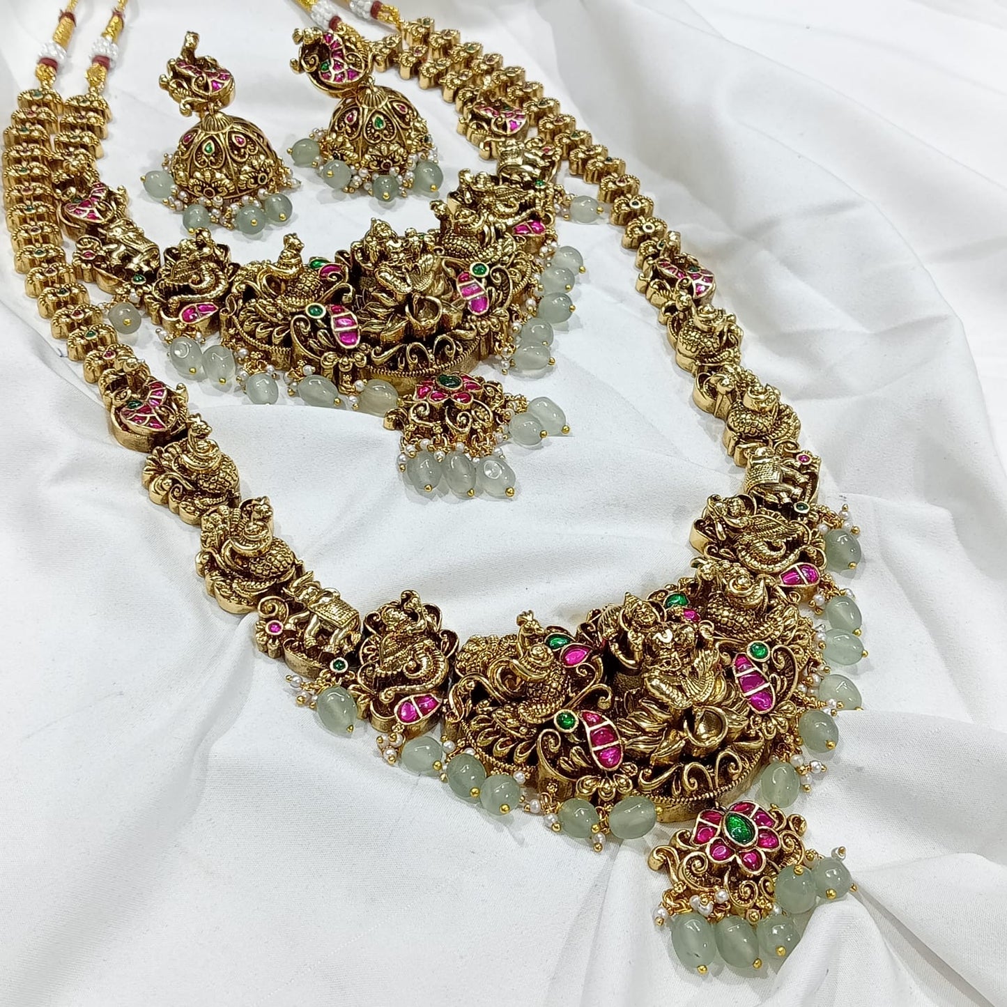 Nakshi Work with Kundan stones Bridal Combo