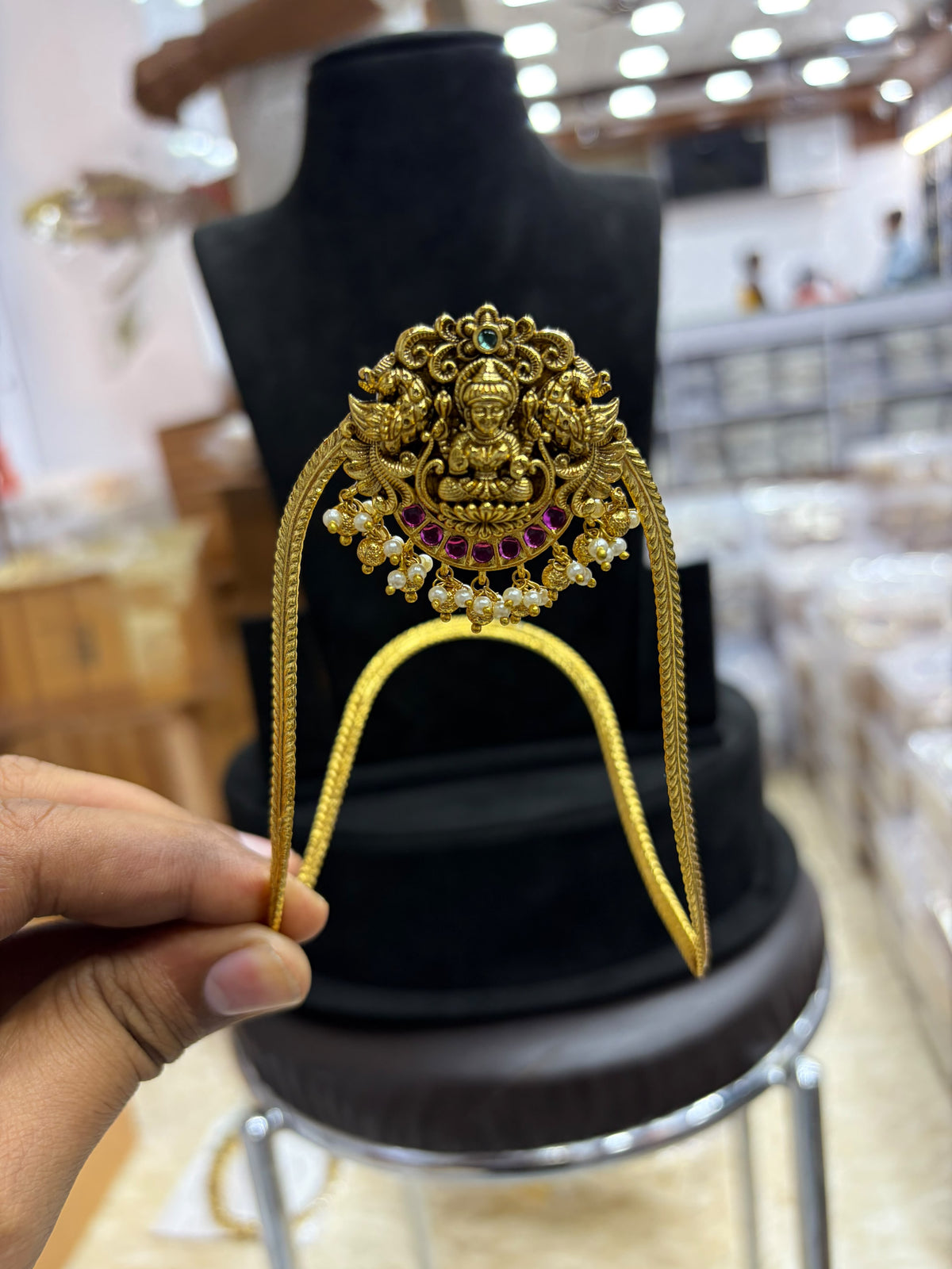 Nakshi Work with Kempu Stones Bridal Vanki