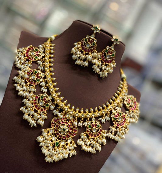 Nakshi Work with Kempu Stones Guttapusal Haram