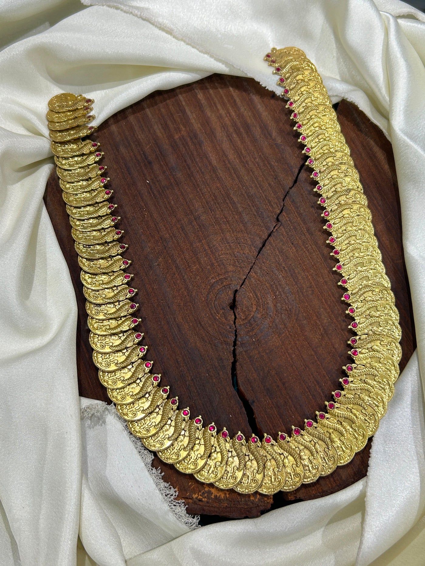 Nakshi Work with Kempu Stones Bridal Kaasu Haram