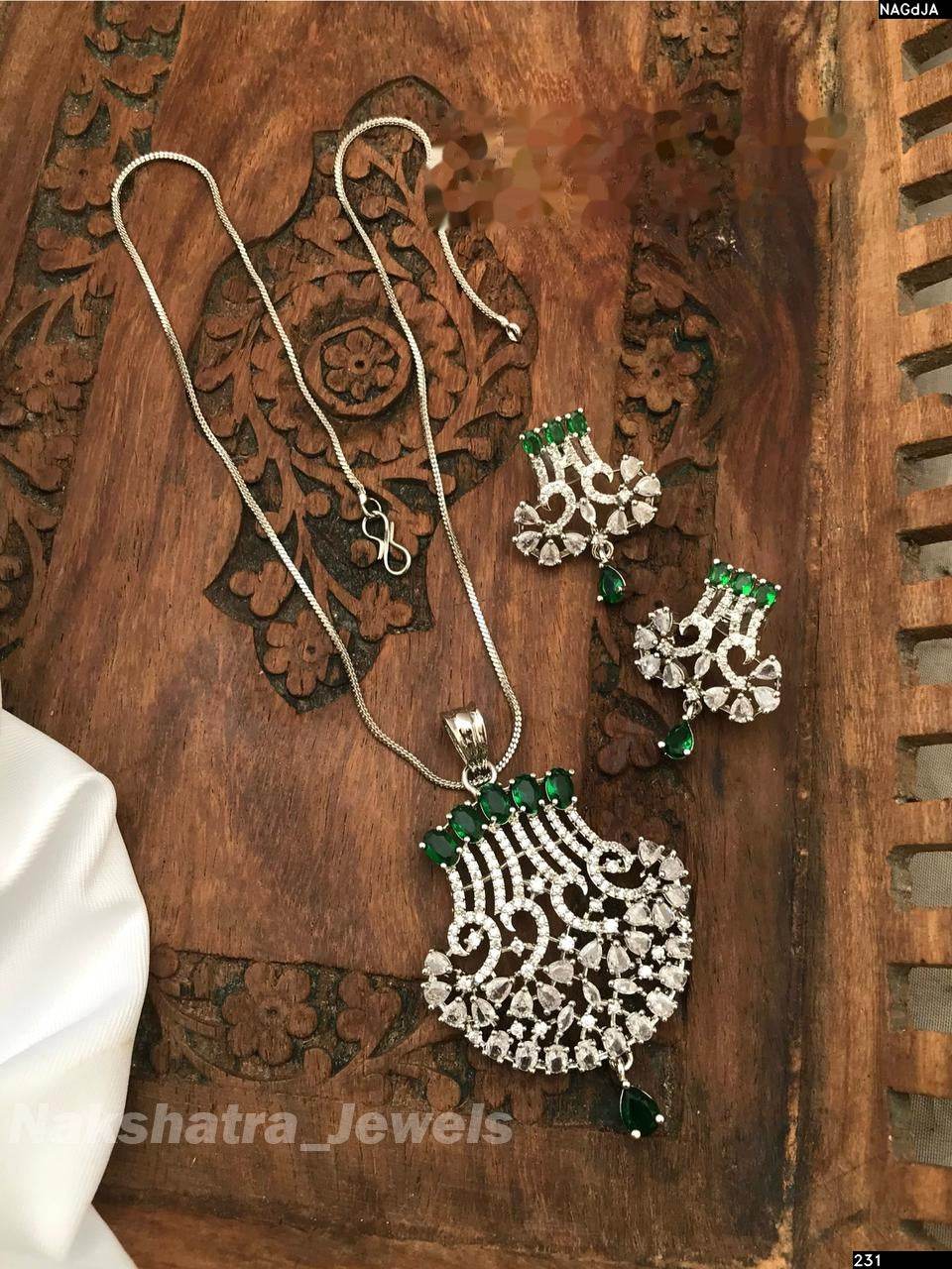 AD Stones Pendent Set with Chain