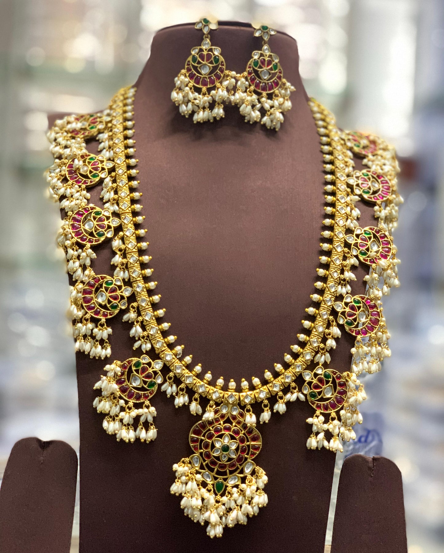 Nakshi Work with Kempu Stones Guttapusal Haram