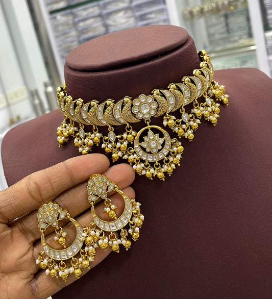 Nakshi work with Kundan Stones Choker