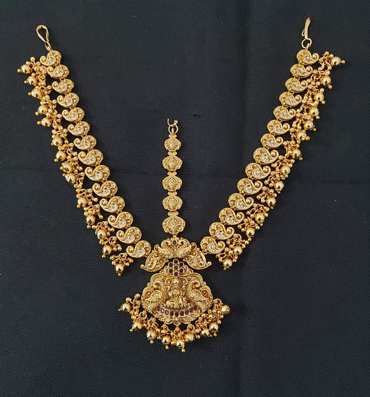 Nakshi work with Kempu Stones Head Set