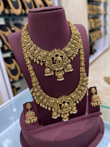 Nakshi Work with Kundan Stones Bridal Set