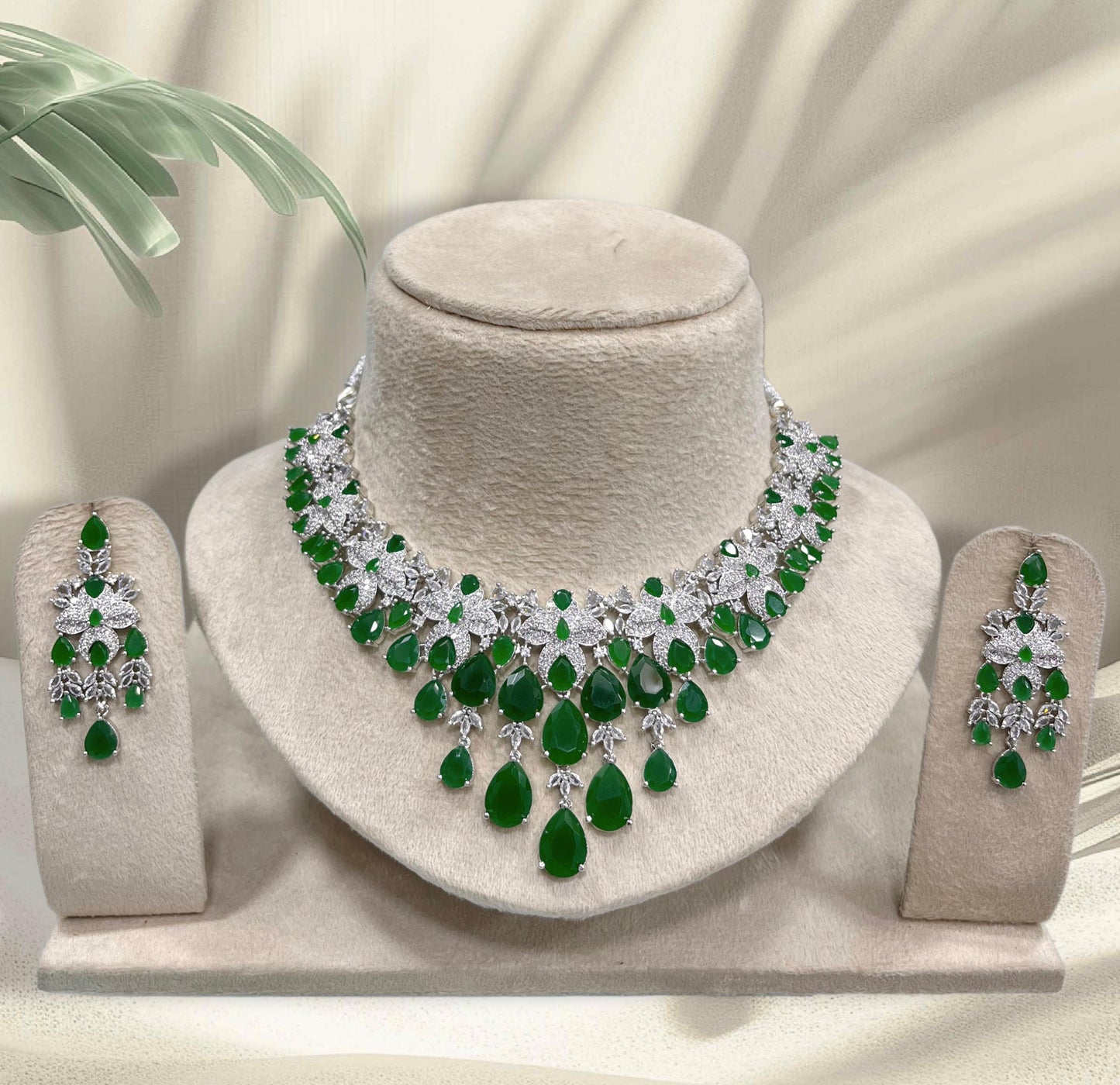 AD Stones Necklace (Silver Polish)