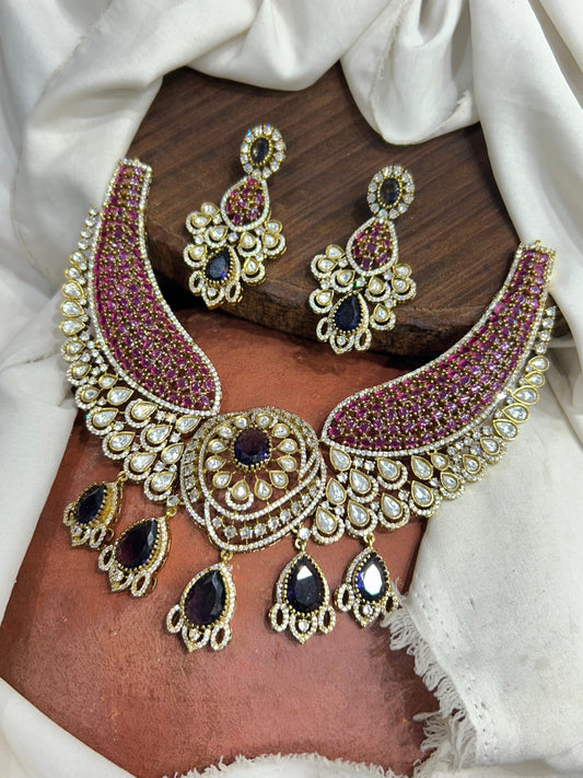 Victorian Polish with AD Stone Neck Set