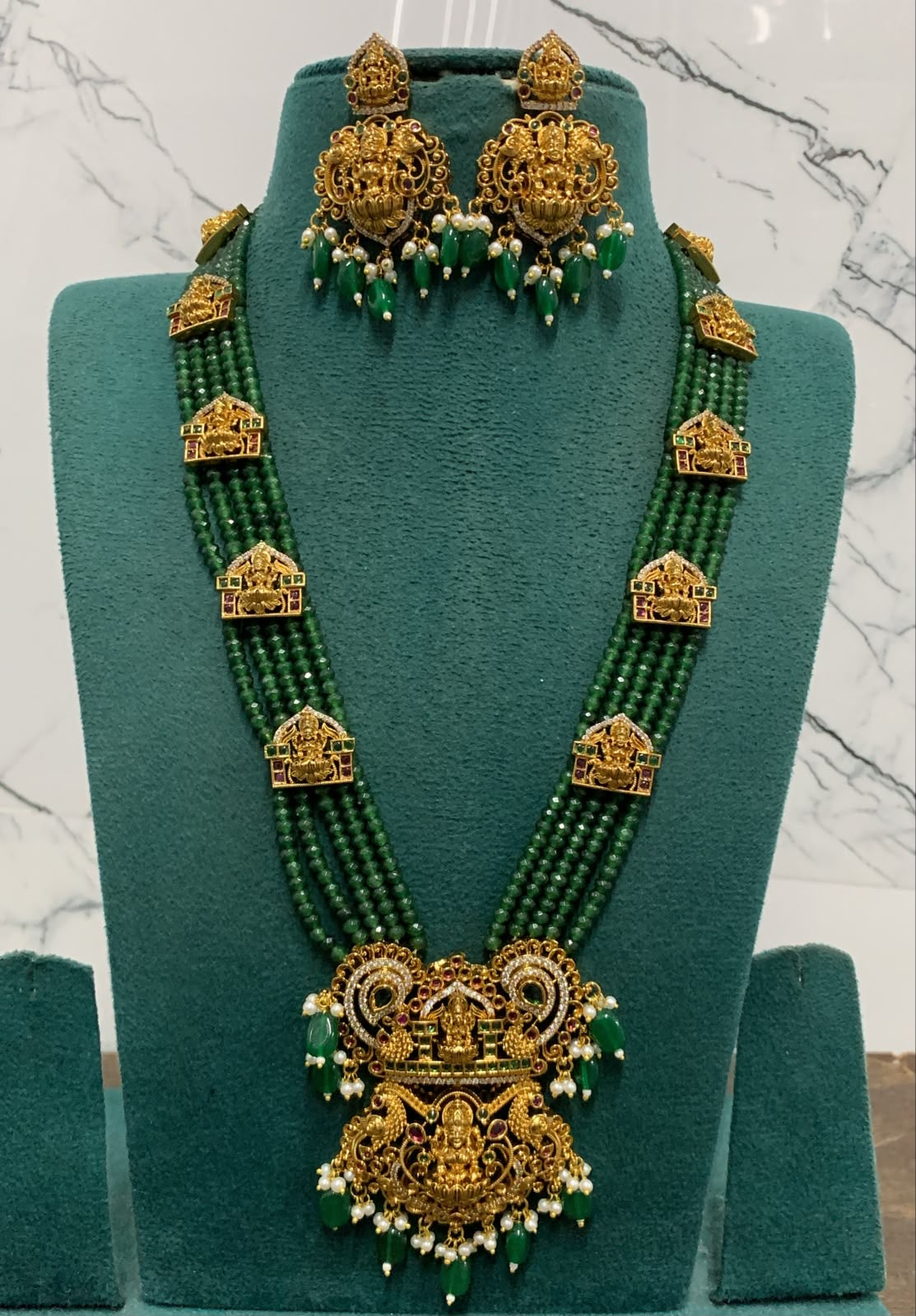 Nakshi Work Pendent with Beads and Kempu Stones Haram