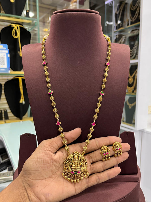 Nakshi Work with Kundan Stones Haram