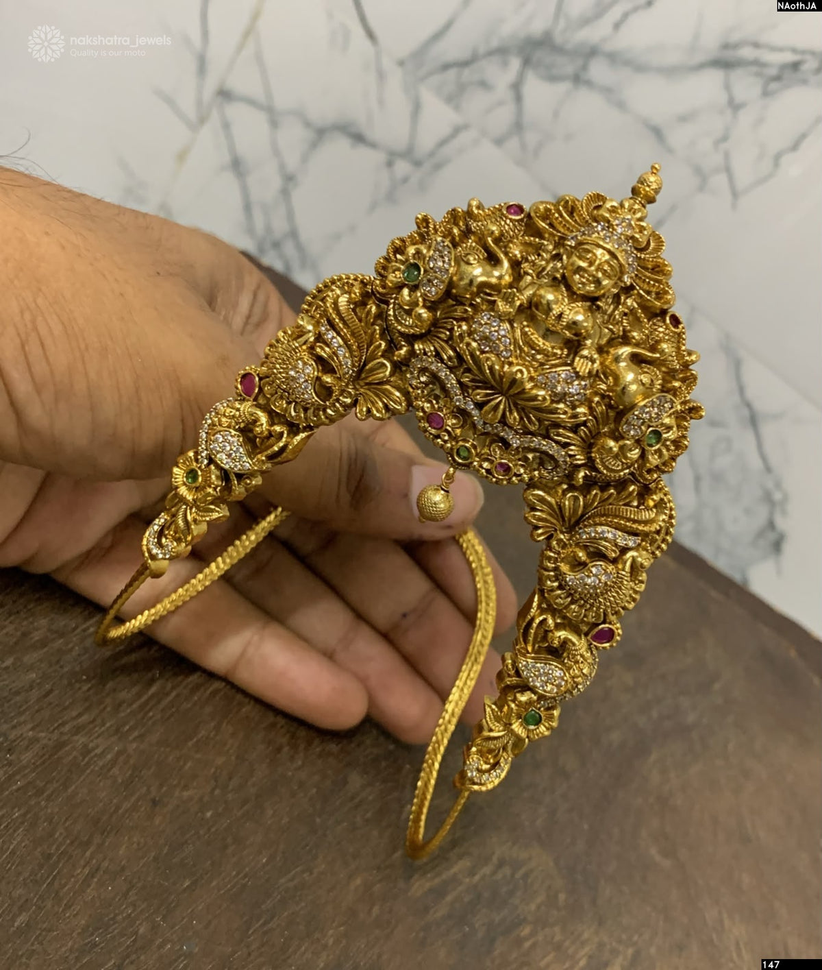 Nakshi Work with Kempu Stones Bridal Vanki