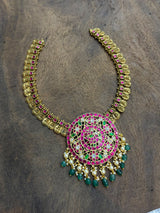 Nakshi Work Kasu Necklace with Kundan Stone Pendent